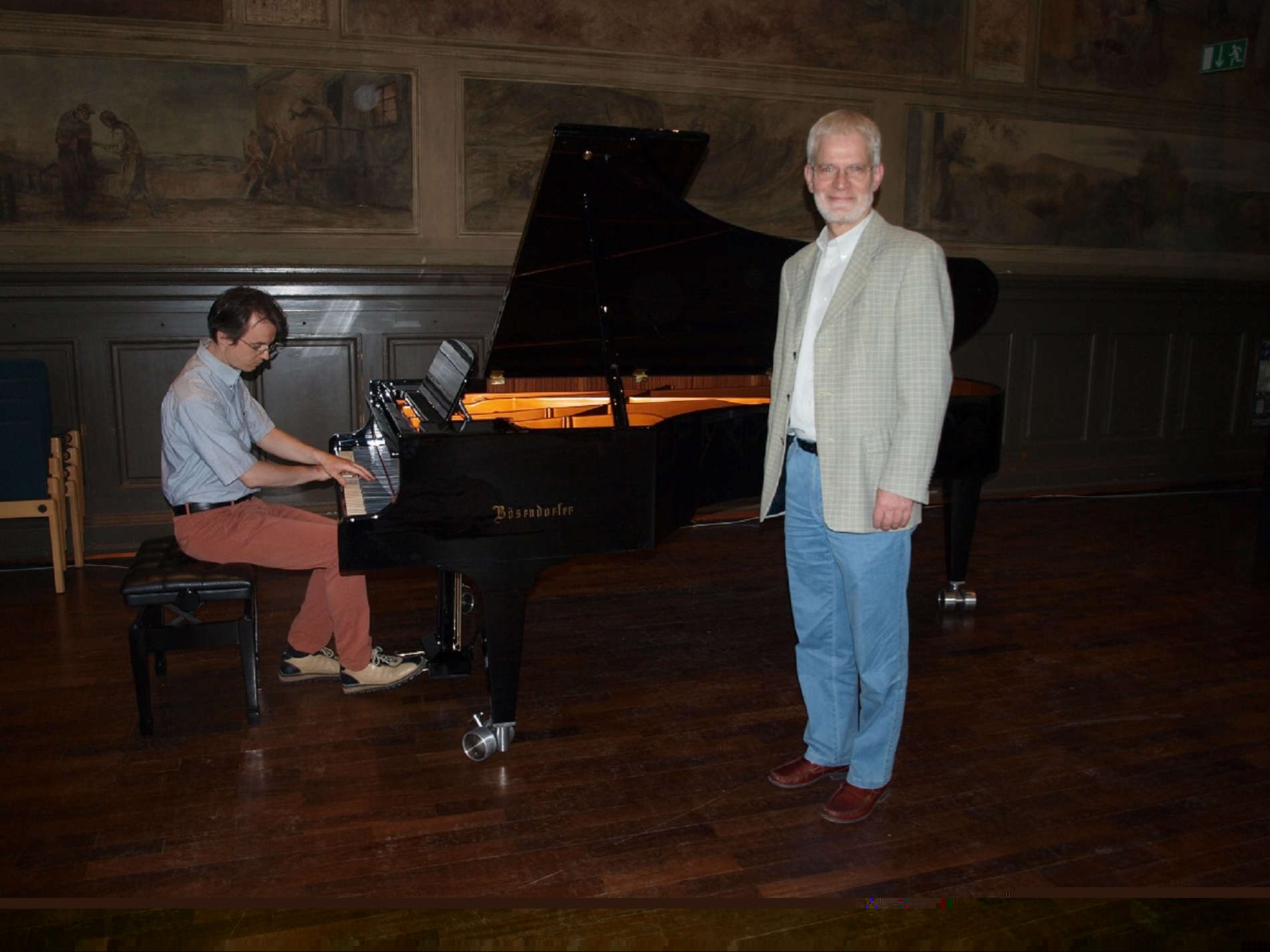 tl_files/pianohaus-wedell/bilder/aktuelles/2013-08-12 GagernGymnasium.jpg